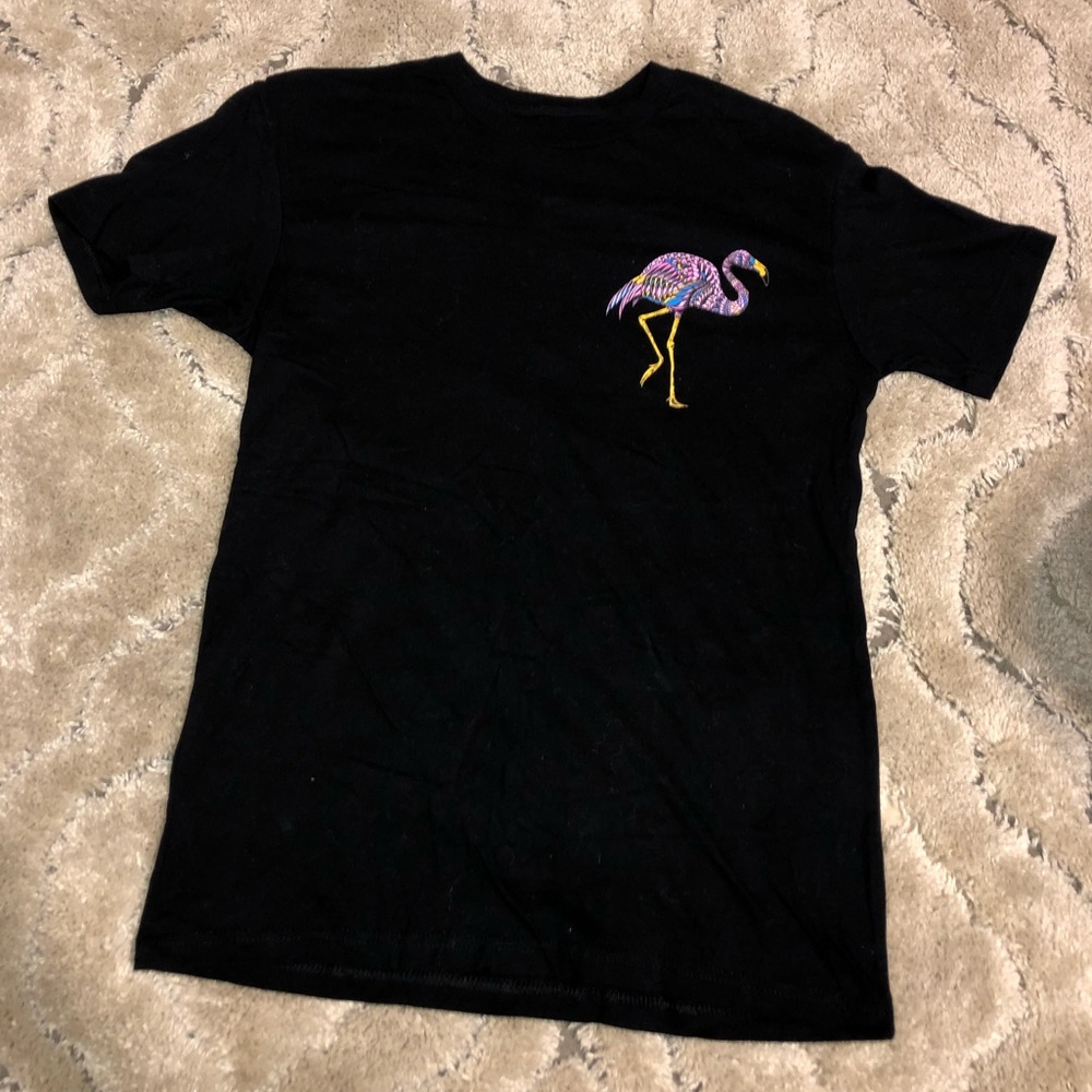 Black t-shirt